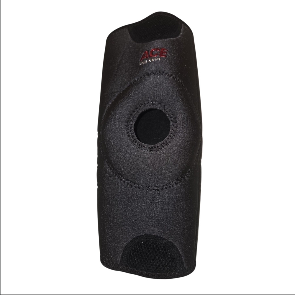 ACE Black Knee Brace
